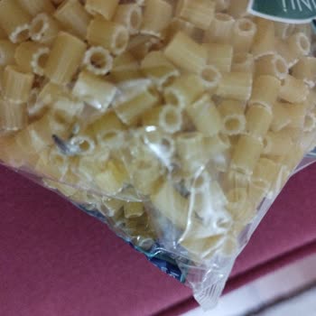 Son Tüketim Tarihi Geçmemiş Makarna Paketinde Böcek Şoku