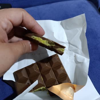 Bolçi Görselden Farklı Dubai Çikolatası Hayal Kırıklığı