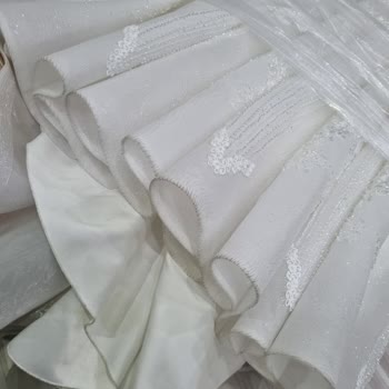 Kirli Gelinlik Teslimatı: Hayal Kırıklığı Ve Üzüntü