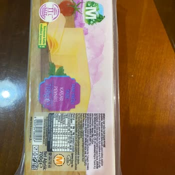 Migros'tan Aldığım Kaşar Peynirinde Küflenme Şoku