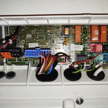 Yetkili Servisin Güven Sarsan Kart Değişimi