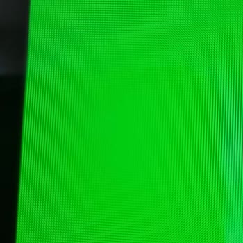 Pixel Hatalarıyla Dolanan Samsung TV Değişim Sorunu