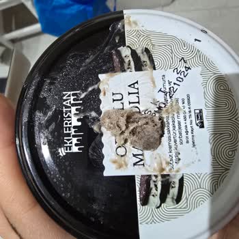 Ekleristan Hijyen Skandalı: Magnolia İçinden Çöp Çıktı