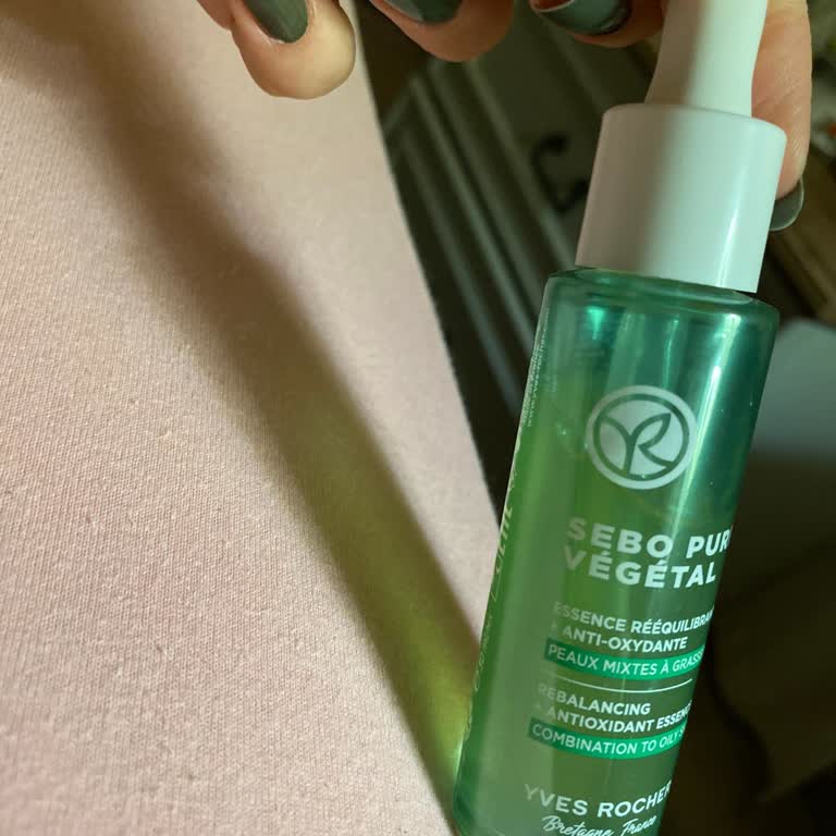 Gözenek Sıkılaştırıcı Serum Sivilce Sorunu