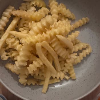 Burger King'de Soğuk Ve İlgisiz Hizmet