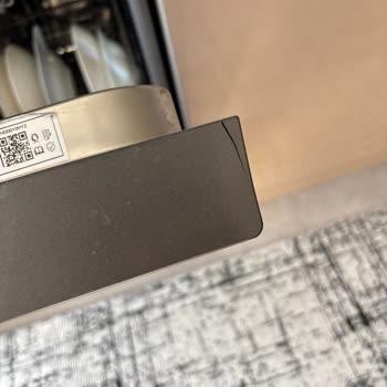 Grundig Bulaşık Makinesi Kapak Sorunu: Acil Çözüm Bekliyoruz