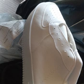 @bulvarbutik34 Sipariş Verdiğim Ürünle Gelen Ürünün Alakası Yok!