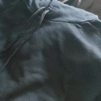 @bulvarbutik34 Sipariş Verdiğim Ürünle Gelen Ürünün Alakası Yok!