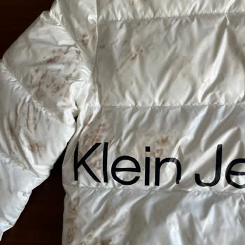 Calvin Klein Montta Beklenmedik Renk Değişimi Ve Yetersiz Müşteri Hizmeti