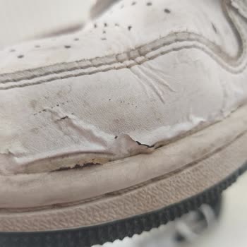 Nike Ayakkabılarının Kalitesizliği Ve Müşteri Hizmetleri Sorunu