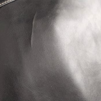 Zara'dan Gelen Defolu Çanta Şoku