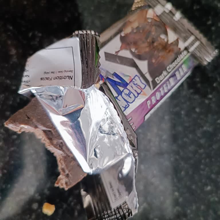 Protein Barında Beklenmedik Sert Madde