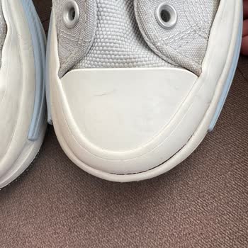 Converse Ayakkabıda Kalite Sorunu Ve Garanti İhlali