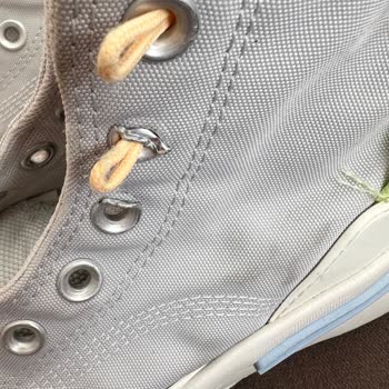 Converse Ayakkabıda Kalite Sorunu Ve Garanti İhlali