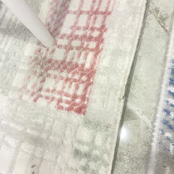 Halı Yıkama Kabusu: Yırtık Ve Lekeli Halılar