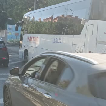 Yanlış Park Yapan Otobüs Şoförüne Çözüm Arayışı