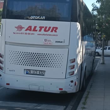 Yanlış Park Yapan Otobüs Şoförüne Çözüm Arayışı