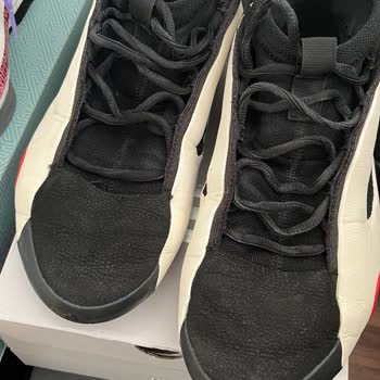 Adidas Basketbol Ayakkabısında Kalite Sorunu