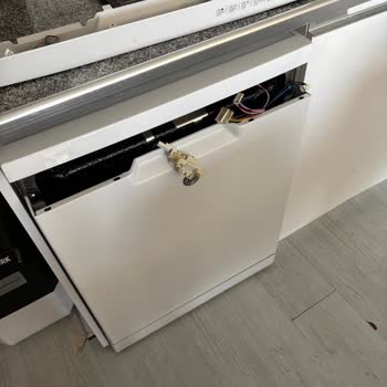 Sürekli Arızalanan Bulaşık Makinesi