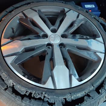 Peugeot 3008 Lastik Sorunu Ve Çözüm Beklentisi