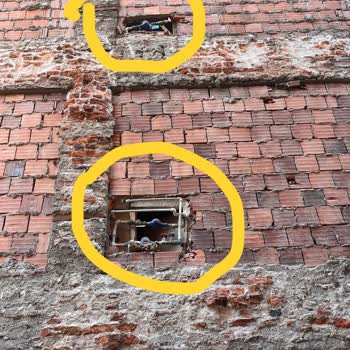 Belediye Yıkımı Sonrası Bina Hasarı Giderilmedi