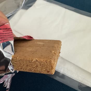 Protein Barında Yabancı Cisim Bulundu