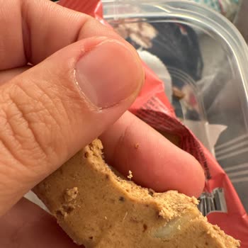 Protein Barında Yabancı Cisim Bulundu