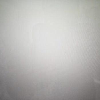 TCL TV'de Ölü Piksel Ve Gölgelenme Sorunu