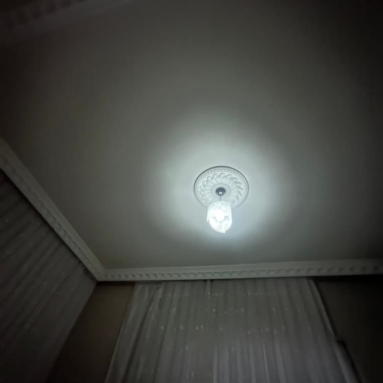 Enerji Sorununa Çözüm Bekleyen Mahalle