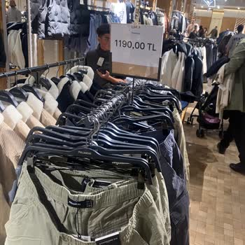 Fiyat Etiketi Yanıltmacası