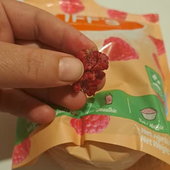 Dondurulmuş Frambuazdan Çıkan Örümcek Şoku