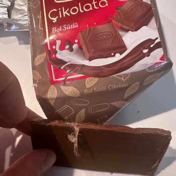 Torku Çikolata İçerisinde Yabancı Cisimler