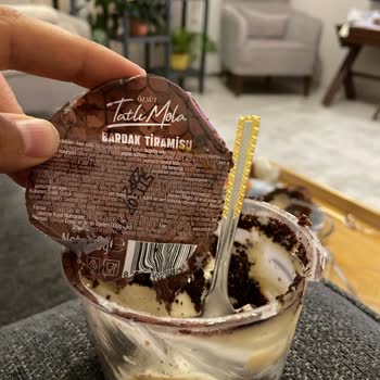 Özsüt Tatlı Mola'da Üretim Hatası: Yumurta Kabukları