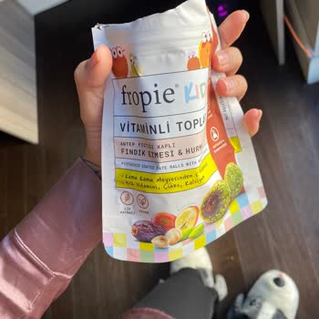 Fropie Kids Hurma Toplarında Böcek Şoku