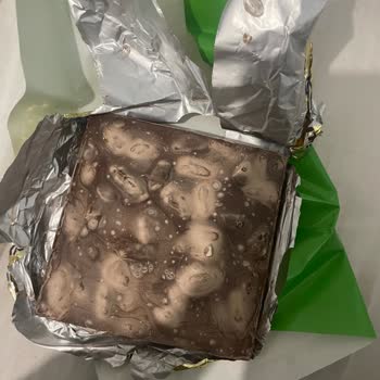 Ülker Antep Fıstıklı Çikolata Şikayeti