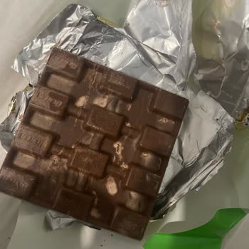 Ülker Antep Fıstıklı Çikolata Şikayeti