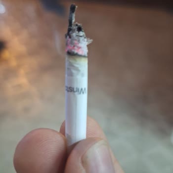 Winston Slender Blue Paketinde Plastik İp Sorunu