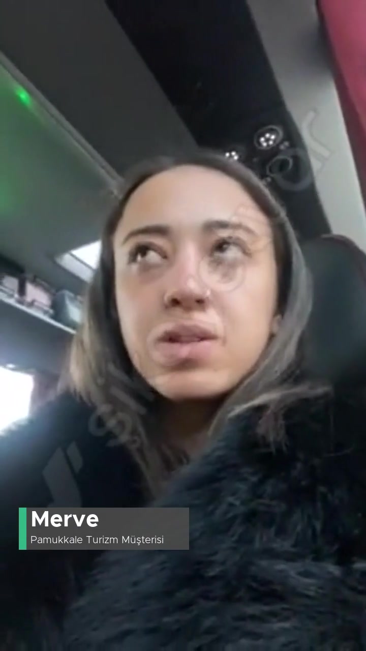 Pamukkale Turizm Yanlış Güne Bilet Almışım! videonun kapak resmi