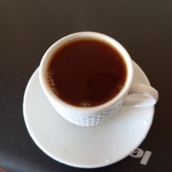 Karaca Züccaciye Kahve Makinesi Köpüksüz Ve Sorunlu Çalışıyor
