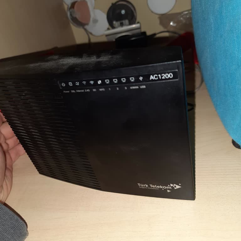 Sürekli İnternet Kesintisi Ve Yetersiz Teknik Destek