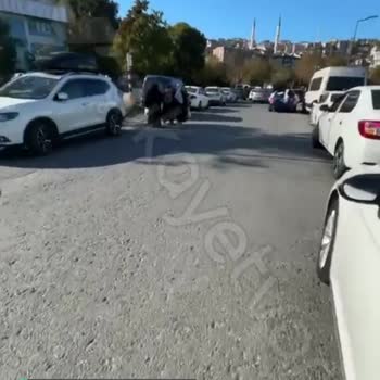 Eyüpsultan Belediyesi’nde Sosyal Alanlarda Bir Tane Yürüyecek Kaldırım Yok!