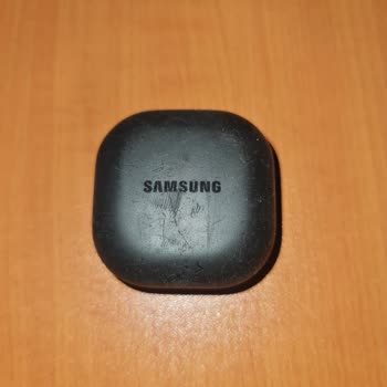 Samsung Buds 2 Pro'da Soyulma Ve Yapışkanlık Sorunu