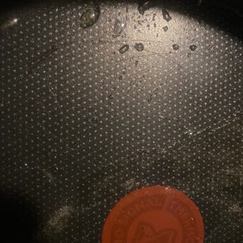 Tefal Ürünü Çizik Sorunu: Çözüm Bekliyorum