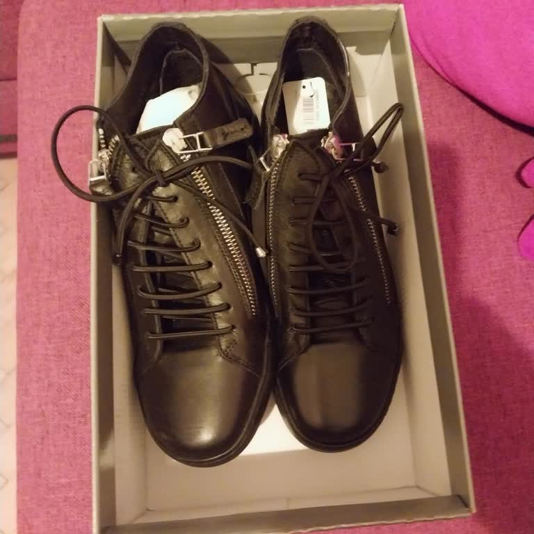 Yanlış Marka Satışı: Gusse Bot Yerine Mammamia