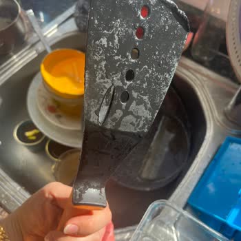 Karaca Kaşık: Sağlık Ve Güvenlik Tehlikesi