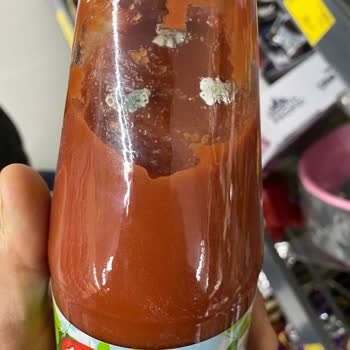 Küflü Ürünler Müşteri Güvenini Sarsıyor