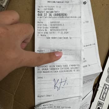 Converse Ayakkabımda Kalite Sorunu Ve Mağaza İlgisizliği