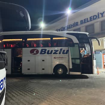 Buzlu Turizm İle Sorunlu Ve Gecikmeli Yolculuk