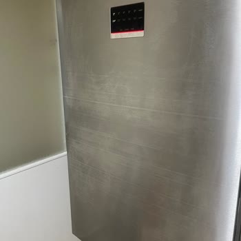 Bosch Buzdolabında Kapak Sırrı Soyulması Hayal Kırıklığı