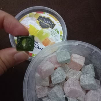 BİM'den Aldığım Lokumdan Çıkan Sert Cisim Tehlike Yarattı